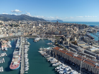 Fotografia aerea della città di Genova