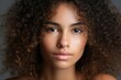 © Hitam Putih - close up Woman with dry frizzy and thirsty natural curly hair