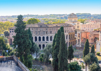 Canvas Print - Ancient theater of Marcellus and Great Synagogue of Rome, Italy