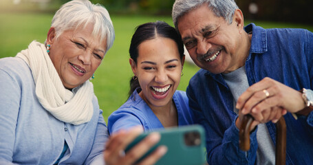 Poster - Happy woman, doctor and senior couple in selfie for photography, elderly care or retirement in nature. Medical nurse or caregiver smile with mature people for picture, photograph or memory at park