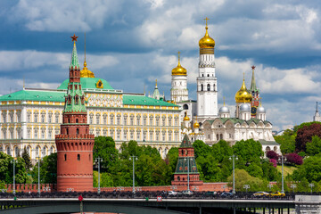 Wall Mural - Towers of Moscow Kremlin with Grand Kremlin palace in summer, Russia