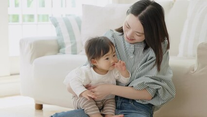 Poster - 赤ちゃんとママ（親子・母子・子育て・家族・ファミリー）