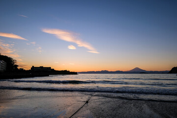 神奈川県逗子市逗子海岸からの夕日