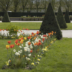 Wall Mural - parc paysager et fleuri de saintes en france