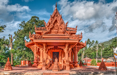 Wall Mural - Ornate designs at the Wat Sila Ngu Buddhist temple on Ko Samui island in Thailand