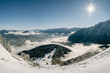 Blick von der verschneiten Rossfeld Panorama Straße nach Österreich ins Salzburger Land