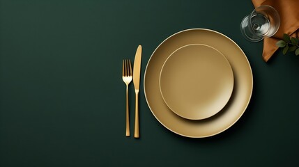 Poster - Festive place setting with beige napkin. Empty plates and gold cutlery on dark green background. Top view. Dining table in luxury restaurant. Card or menu template, flat design. Tablew : Generative AI