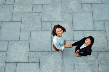 Wall Mural - Business woman on the street