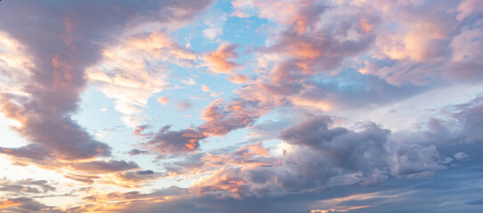 Wall Mural - dramatic beautiful sky in the clouds.