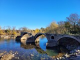 Pont romain Saint Thibéry, pont sur l'Hérault, ruine, architecture, vestiges, Languedoc Roussillon, Occitanie, France
