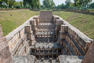 Canvas Print - views of rani ki vav stepwells in patan, india