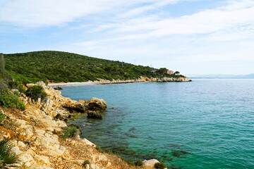 Spiaggia e mare cristallino dell'isola di Sant'Antioco. Sardegna, Italia