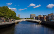 Dublin Blick auf die 5 Pence Brücke