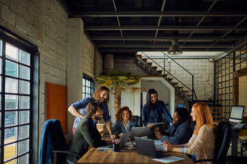 Wall Mural - Business people having team meeting in modern office