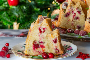 Canvas Print - Festive cranberry and orange bundt cake