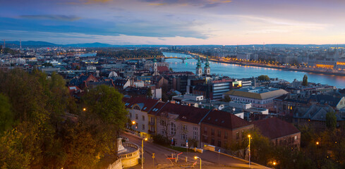 Wall Mural - Night view of Budapest historical townscape with Danube river, Hungary..