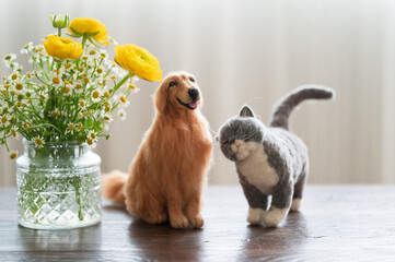 Wall Mural - Golden Retriever and British Shorthair Cat Doll Models