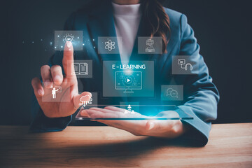 Woman with virtual screen of training online or E-learning. Internet education course, webinar online, digital courses develop skills thinking idea. E-learning graduate certificate program by video.