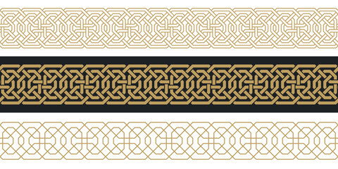 Seamless strokes pattern in authentic arabian style.