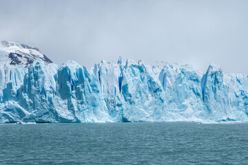  Glacier Perito Moreno. Beautiful landscape in Los Glaciares National Park, El Calafate, Argentina