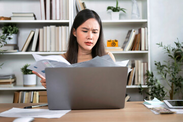 Fototapete - Accountant Or Auditor working With computer in office