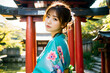 着物を着た綺麗な日本人女性,神社,浴衣, 神社, 京都, お正月, 元旦, 行楽地, 若い女性, 表情,クール,