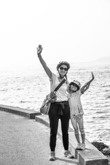 Canvas Print - A fammily enjoying bike tour in Stanley Park