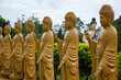 Vista parcial de 108 estátuas representando o Buda. Templo budista Chen Tien. Foz do Iguaçu, Paraná. Brasil.