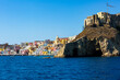 Giro in barca a Procida in Provincia di Napoli. Un mare bellissimo 