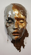 Expression de la fatigue : visage masqué montrant les émotions et sentiments humaines sur fond blanc, texture résine ou peinture argentée et cuivrée, déprime, dépression, abattu, amorphe