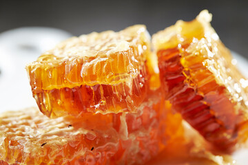 Wall Mural - honeycomb honey on plate	