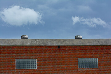 techo de edificio con dos molinos, fabrica 