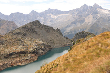 Wall Mural - Wanderparadies Valmalenco; Lago Prirola mit Cima di Rosso (3366 m)