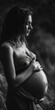 Hübsche Schwangere Frau im Seitenprofil in schwarz weiß Porträt, ai generativ