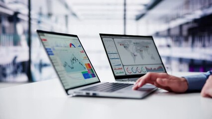 Fototapete - Data Analyst Using Data Analytics KPI