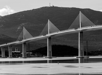 Canvas Print - peljesac bridge