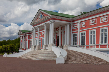 Wall Mural - Palace of the Kuskovo estate in Moscow, Russia