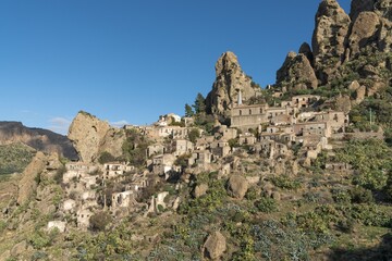 Canvas Print - view of the Aspromonte ghost town of Pentedattilo in Calabria