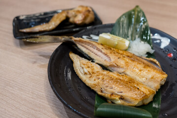 Canvas Print - Grill fish on the dish in Japanese restaurant