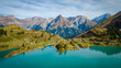 Szwajcaria.Jezioro z widokiem na Alpy