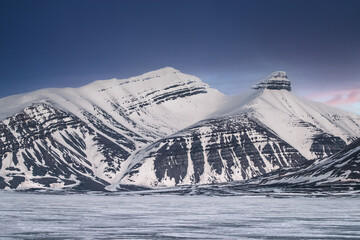 Wall Mural - tre kroner , or the three crowns, or the three kings mountain range, kongsfjord, ny alesund, svalbar