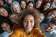 © Vorda Berge - Diverse group of young people taking a selfie