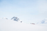 Fototapeta Tęcza - Greenland Ski expedition