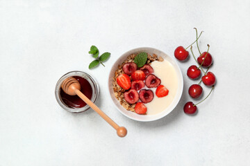 Canvas Print - breakfast with granola and strawberries