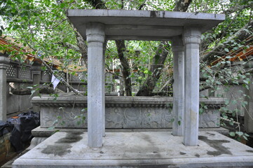 chinese temple entrance