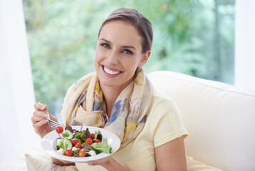 Poster - Woman, eating salad and food for diet, vegetables and lunch with happiness in portrait. Nutrition, wellness and healthy vegan meal for cholesterol with smile, detox and snack for dinner at home