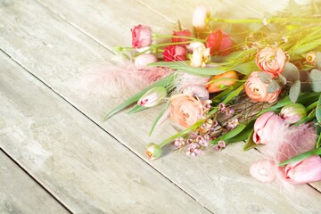 Wall Mural - bouquet of spring flowers on rustic wooden table - Happy Mothe's Day, Birthday, Easter greeting card
