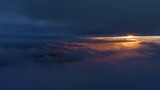 Fototapeta Niebo - Lot nad Mochnaczką Wyżną w stronę Tatr. Piękne niebo.