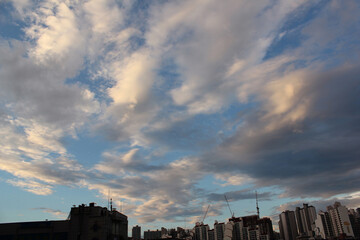 Wall Mural - vanilla sky background in the city