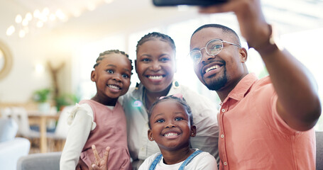 Canvas Print - Black family, selfie and memory with parents and children at home, love and bonding, happy and social media. Live streaming, happiness and portrait, together and people smile in picture for post